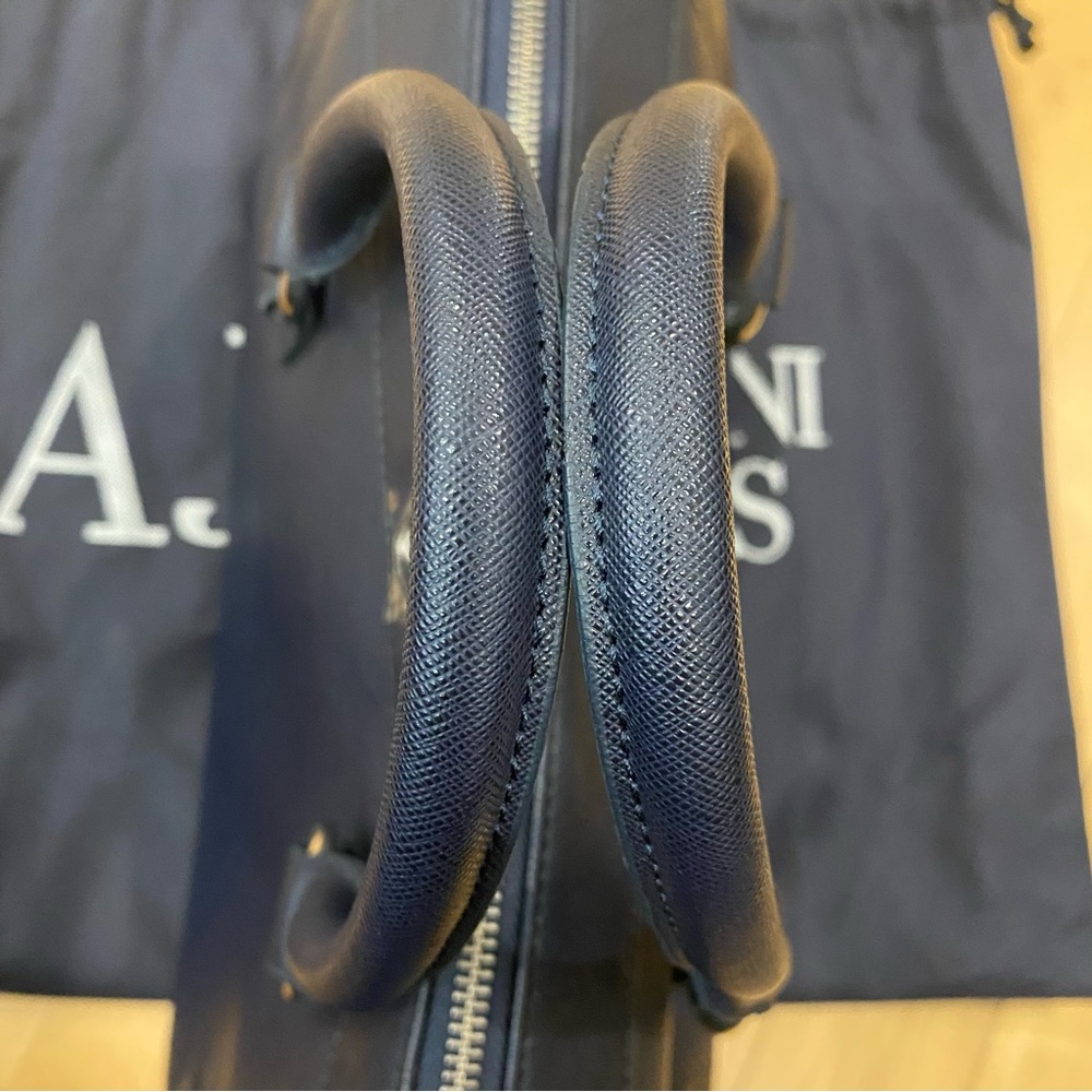 🌺Armani Jeans Navy Blue Handbag - Picture 3 of 16